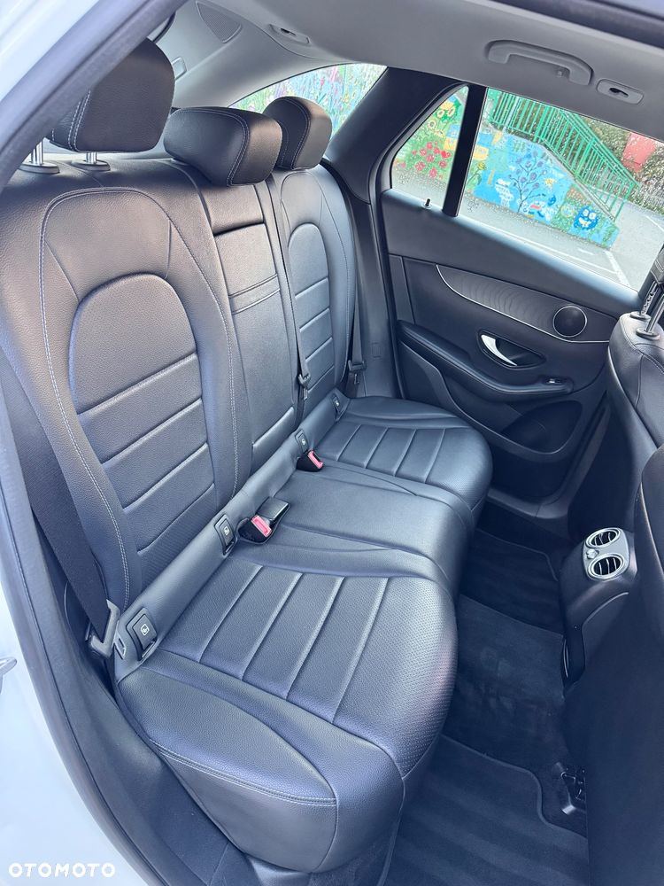 Mercedes-Benz GLC 220 d 4-Matic - 10