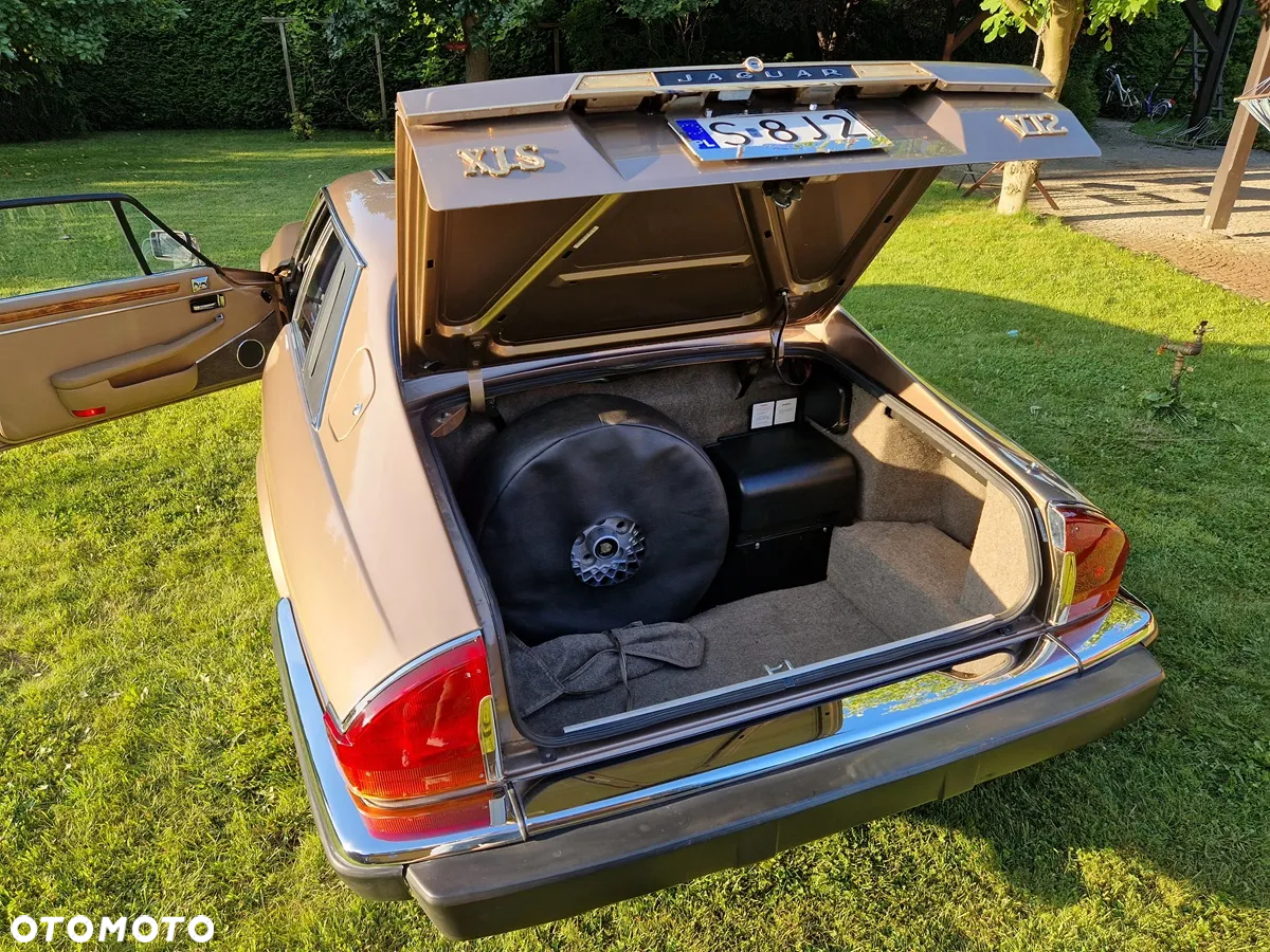 Jaguar XJS Convertible 5.3 H.E - 22