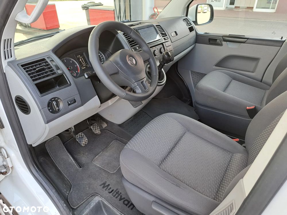 Volkswagen Transporter - 14