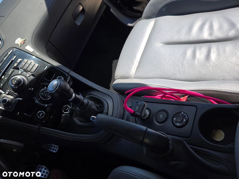 Peugeot RCZ 1.6 THP - 12