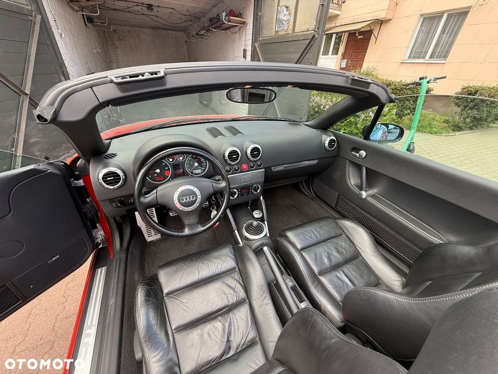 Audi TT Roadster 1.8T - 21