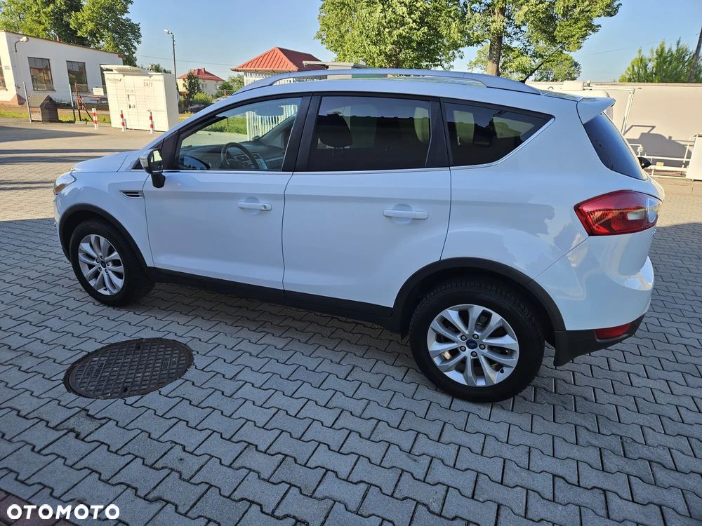 Ford Kuga 2.0 TDCi 2x4 Champions Edition - 3