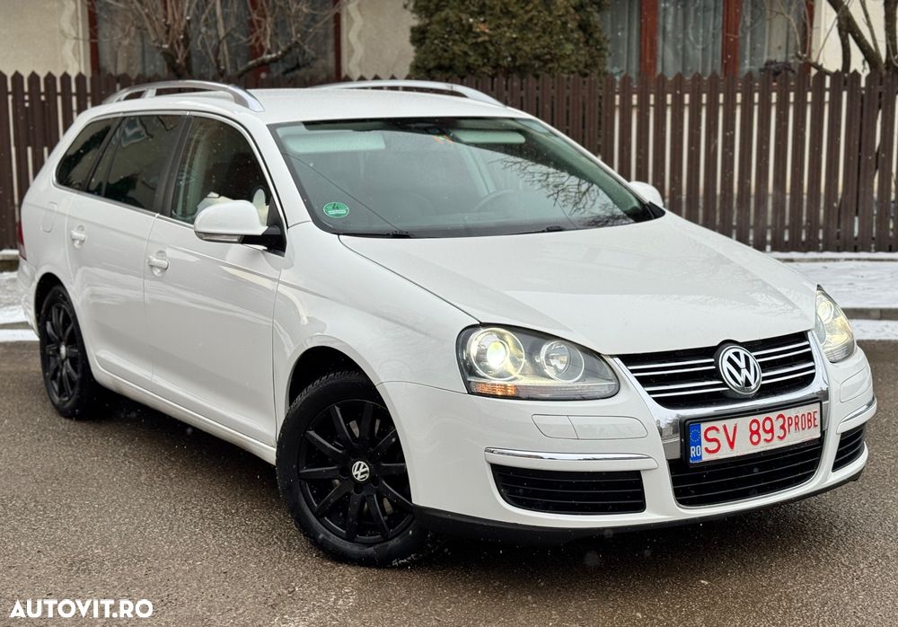 Volkswagen Golf 2.0 TDI DPF BlueMotion Technology Team - 4