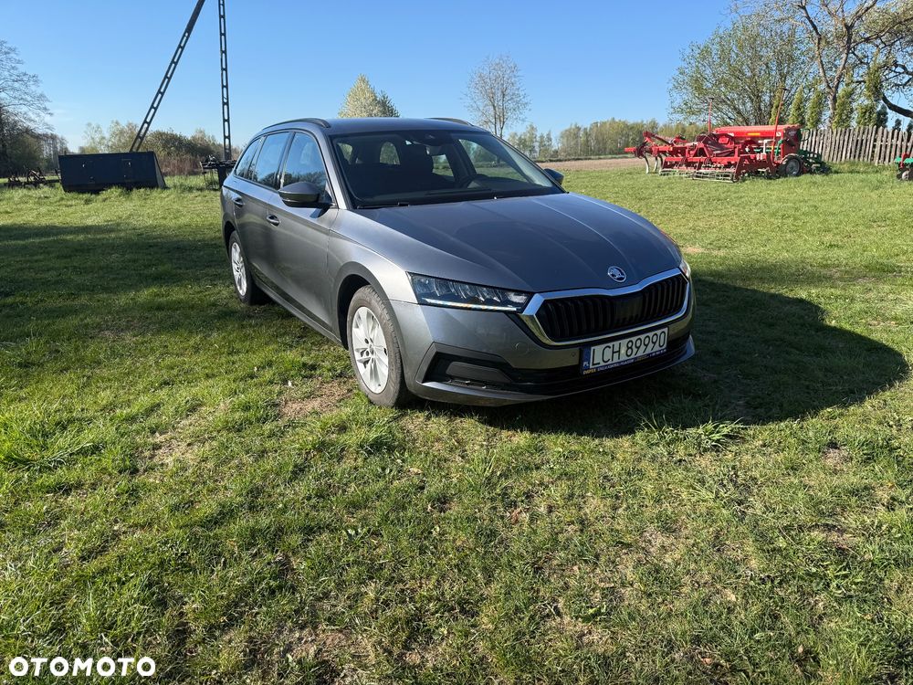 Skoda Octavia 2.0 TDI DSG Ambition - 2