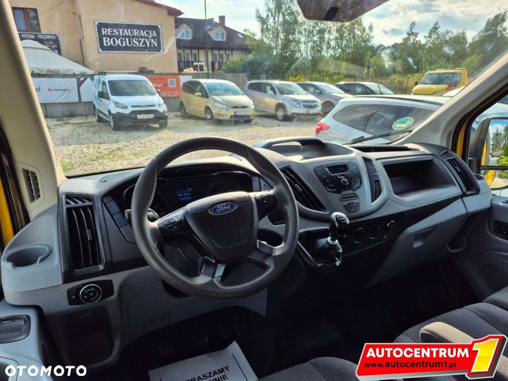 Ford Transit - 20