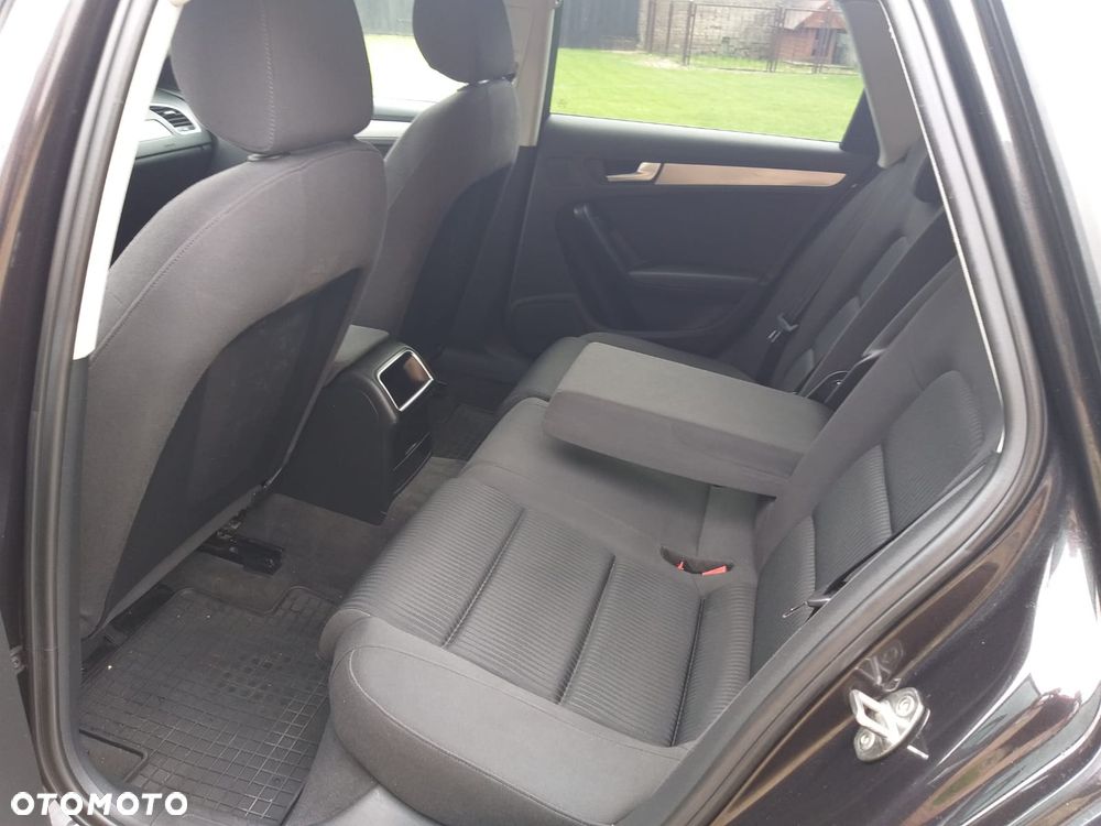 Audi A4 Avant - 16