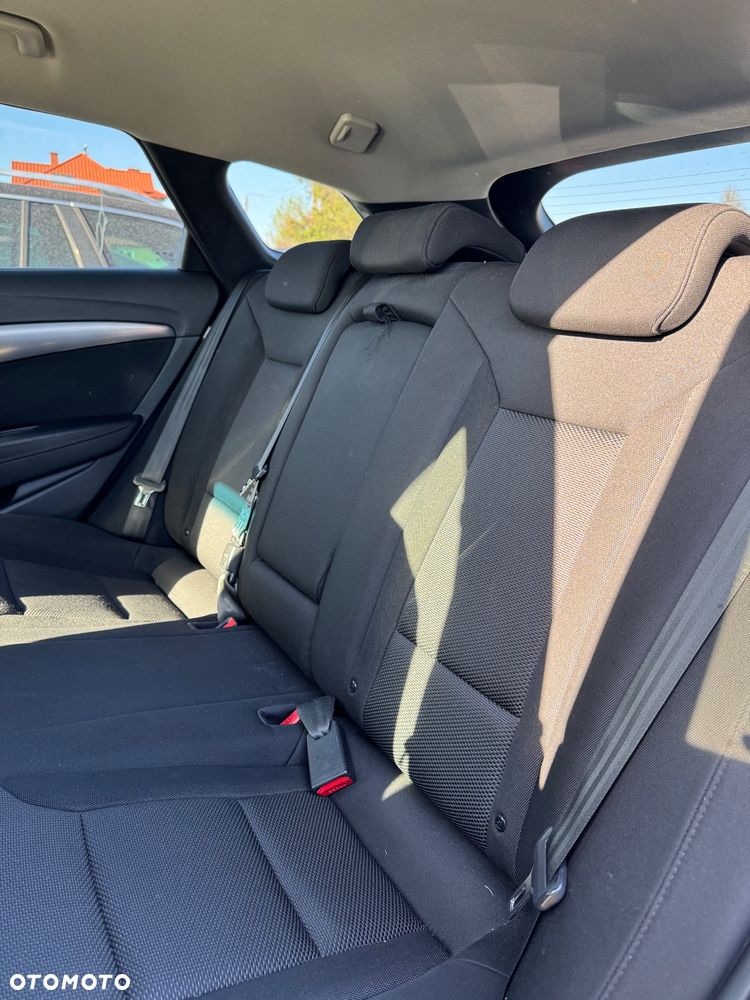 Hyundai i40 1.6 GDI Classic - 23