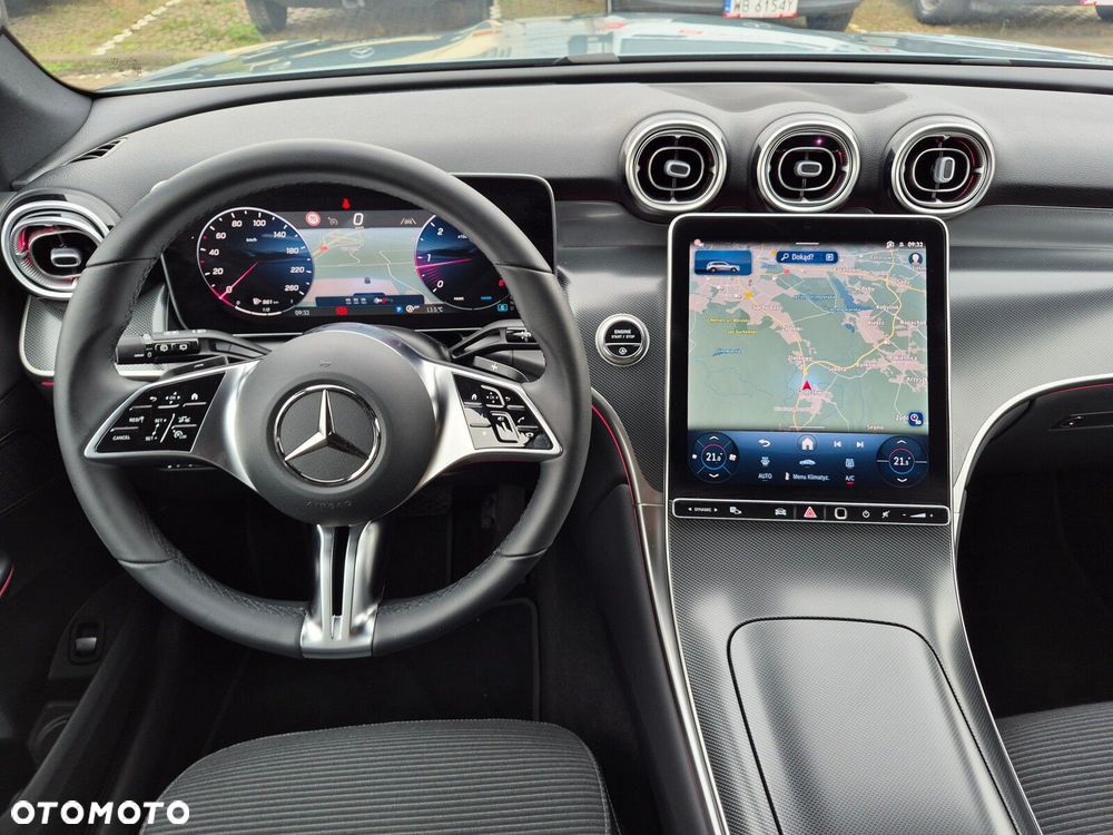 Mercedes-Benz GLC - 26