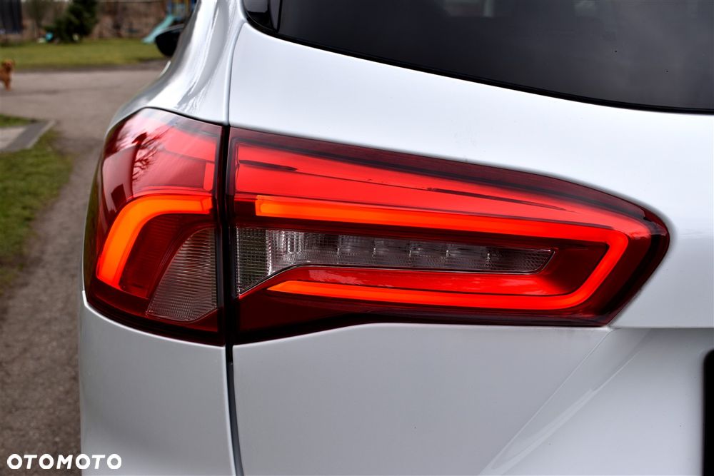 Ford Focus 2.0 EcoBlue ST-Line Business - 4