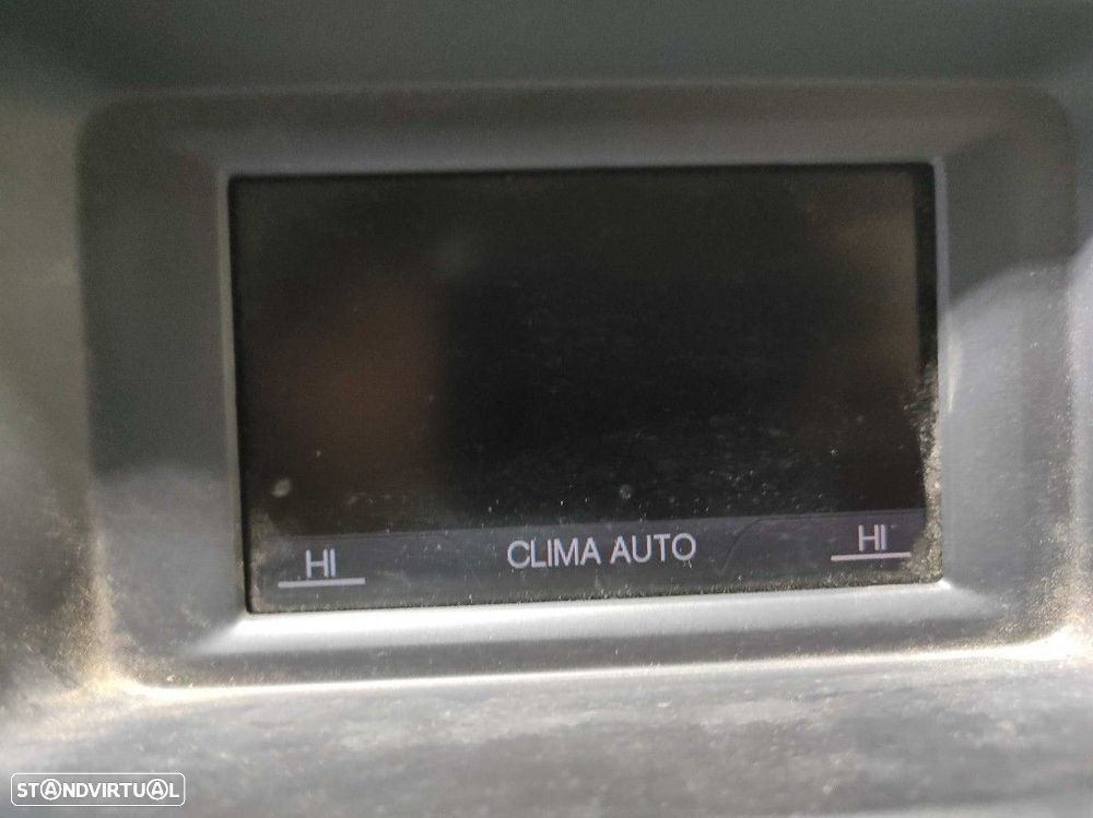 TELA/ECRÃ MULTIFUNÇÕES VOLVO V40 MOMENTUM - 10