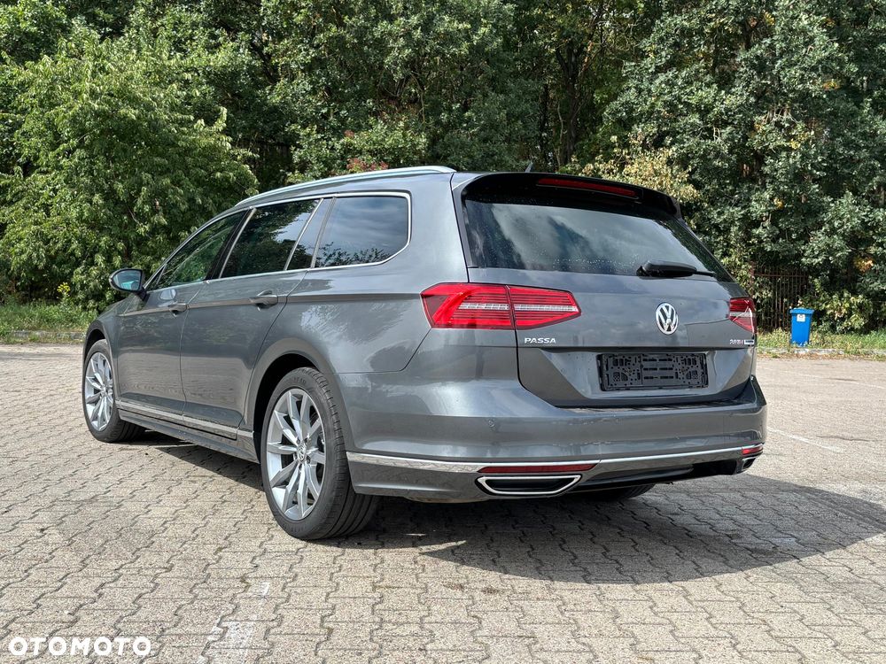 Volkswagen Passat 2.0 TDI SCR (BlueMotion Technology) Highline - 4
