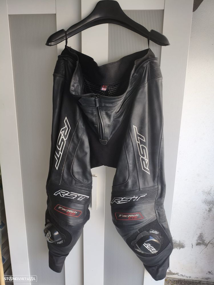Aprilia RSV 1000R Factory - 18