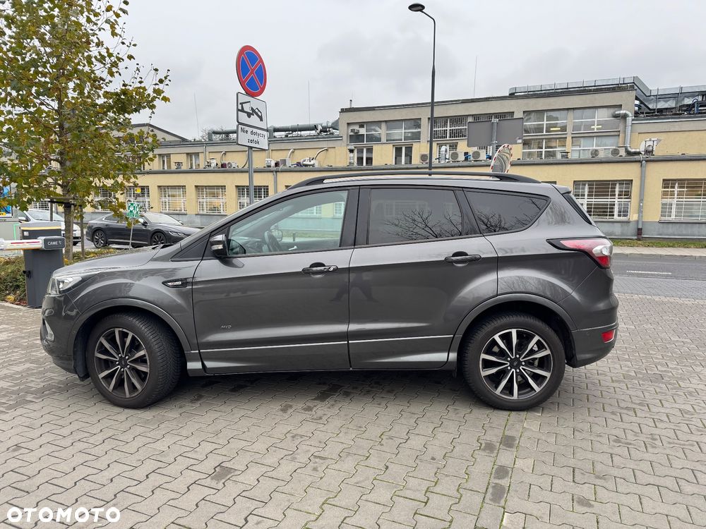 Ford Kuga 2.0 TDCi AWD ST-Line - 3