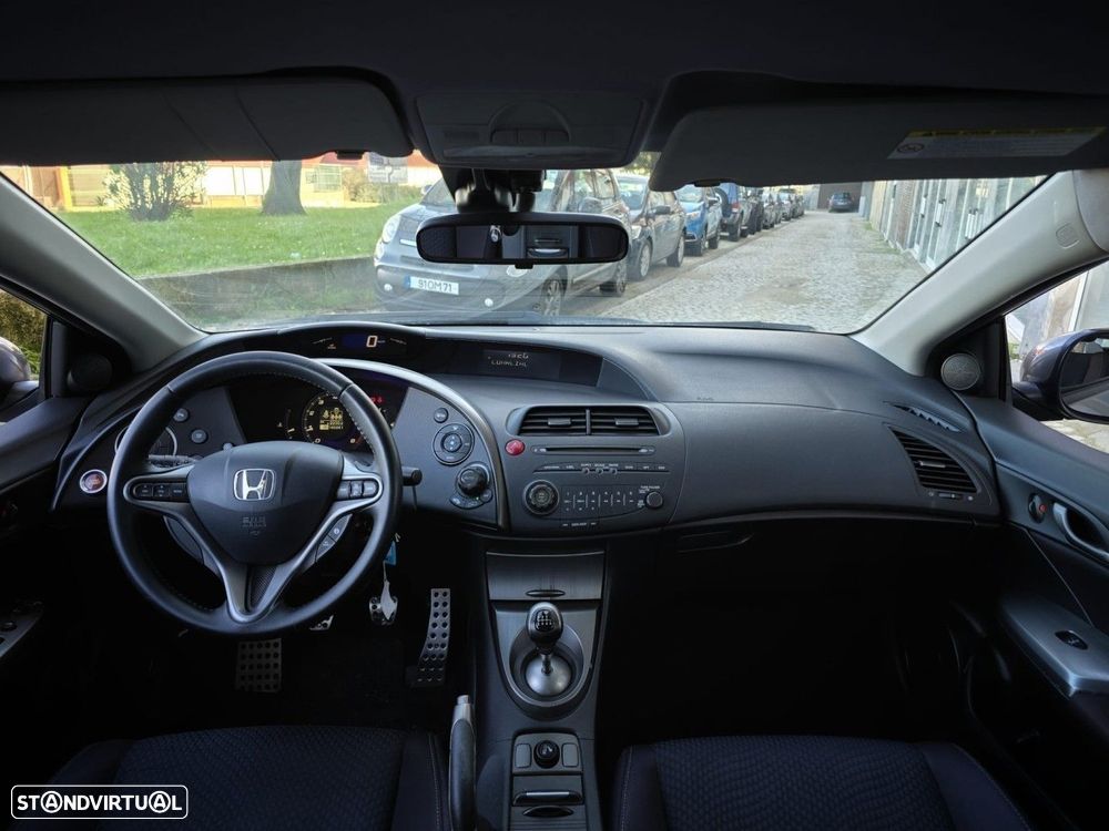 Honda Civic 1.4 i-VTEC Sport - 5