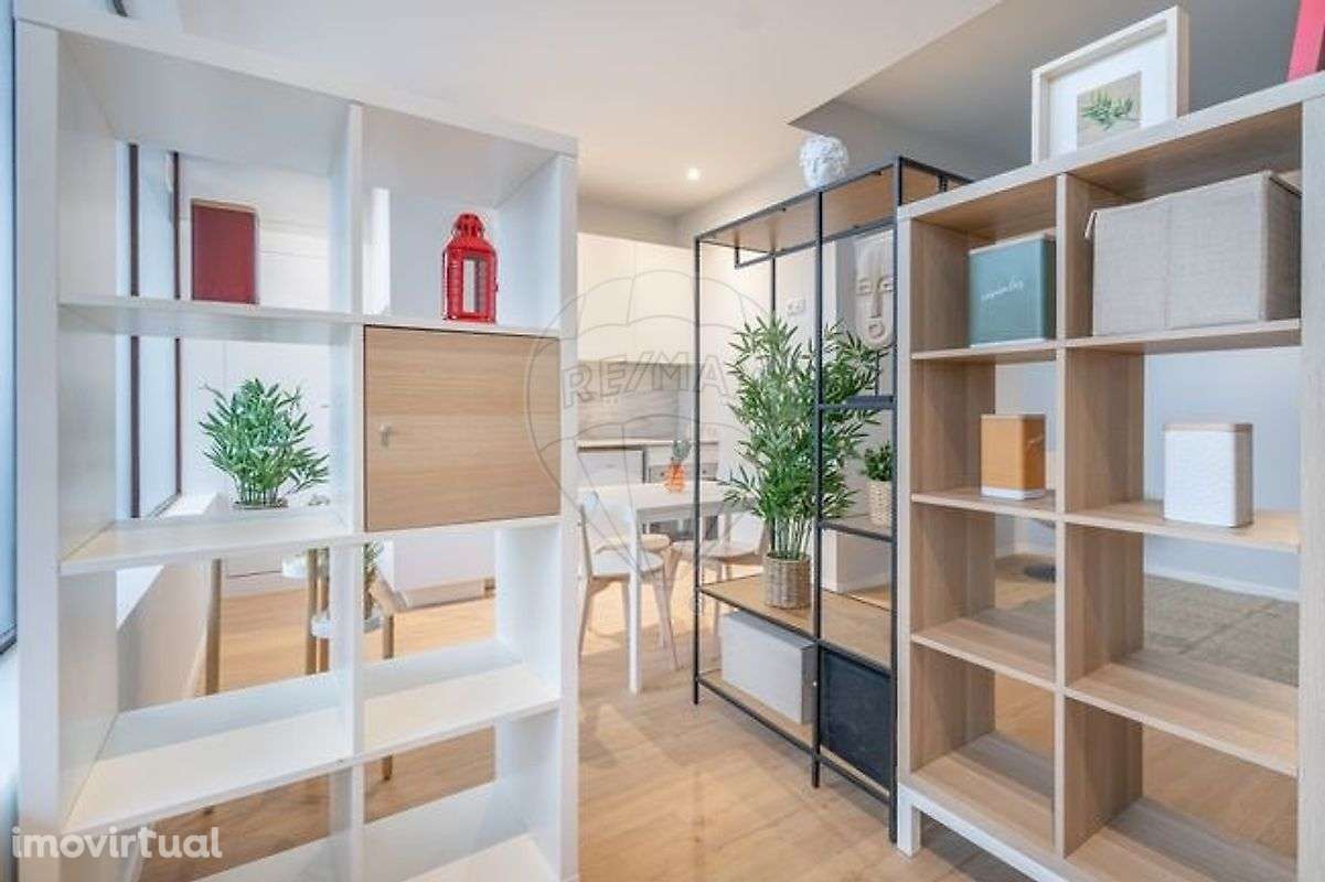 Estúdio T0 para venda - Grande imagem: 2/15