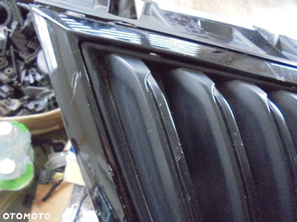 SKODA OCTAVIA III GRILL CHROM ATRAPA EUROPA - 4