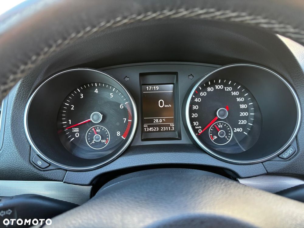 Volkswagen Golf 1.4 TSI Highline - 14