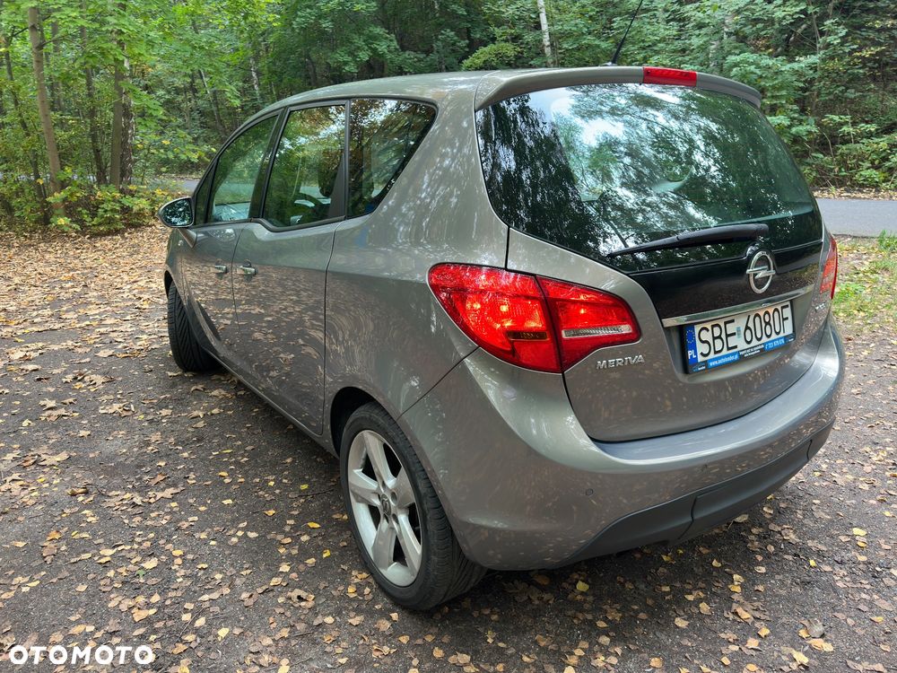 Opel Meriva 2011 photo 4
