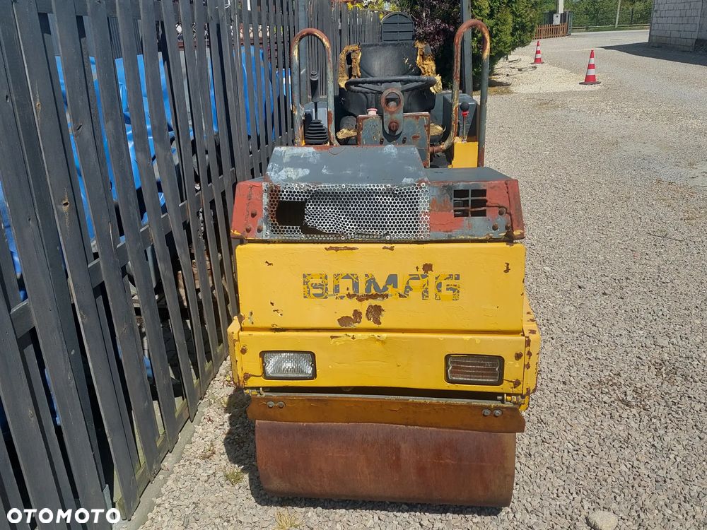 WALEC BOMAG BW 80 BW80 BW100 100 BRAK SILNIKA CZĘŚCI - 4