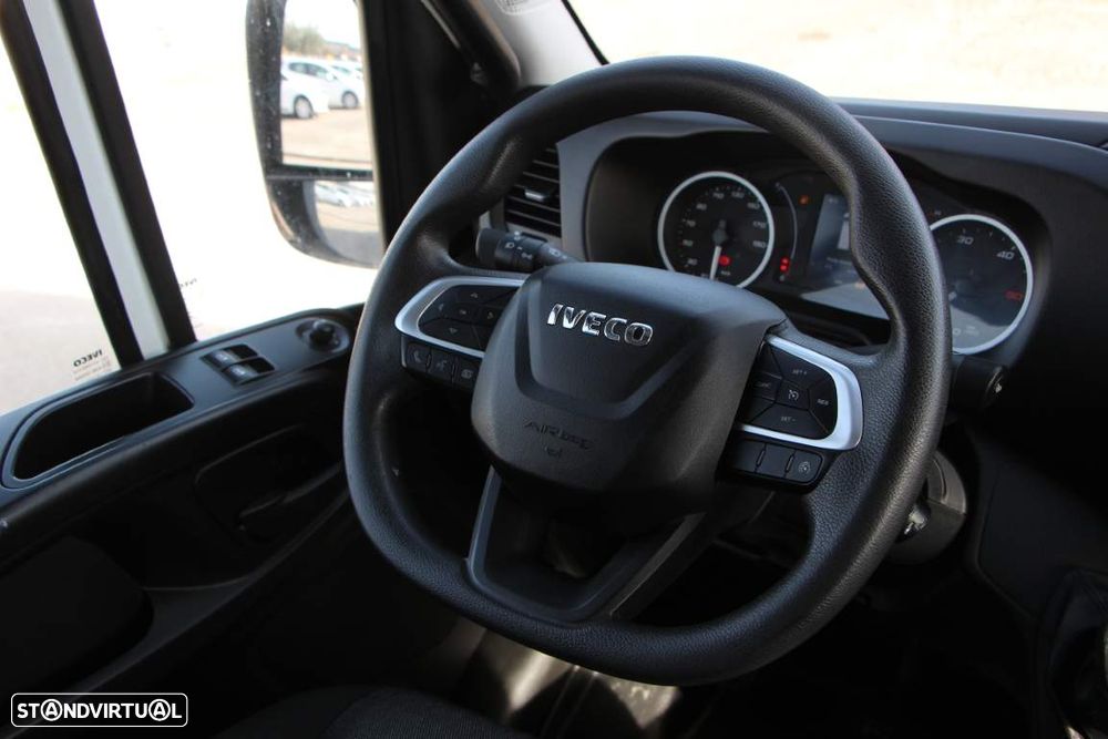 Iveco Daily 2.3 35S16V 3520L 12M3 - 2