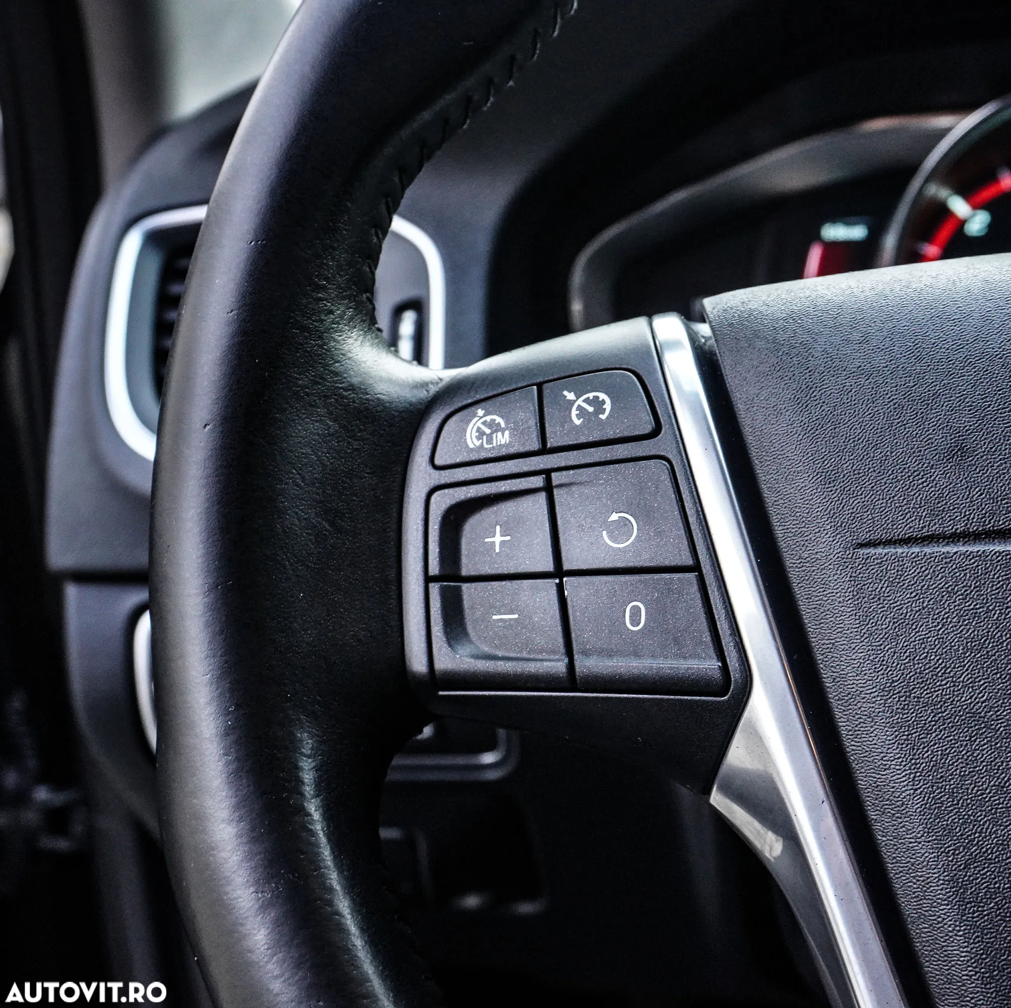 Volvo V60 - 27