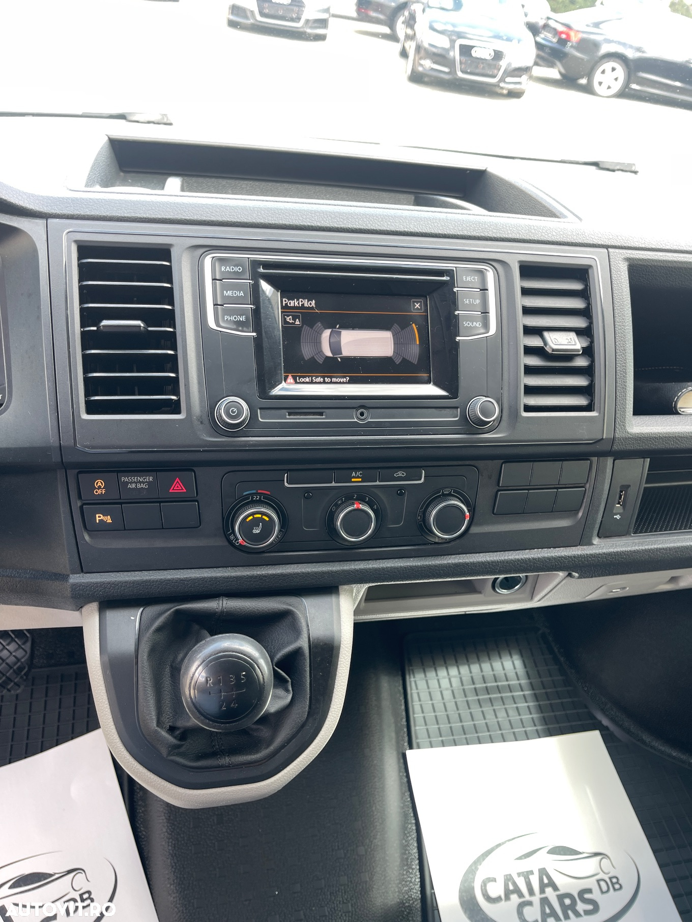 Volkswagen Transporter 2.0TDI  LUNG  2CULISANTE  USI SPATE - 33