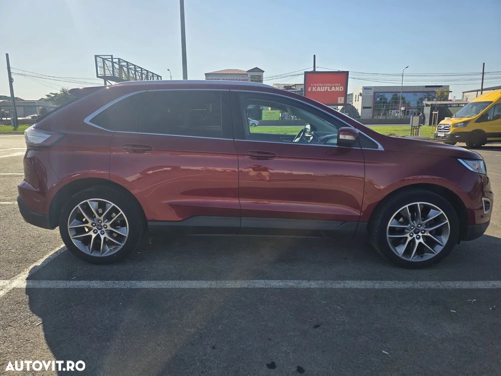 Ford Edge 2.0 TDCi Powershift Titanium - 4