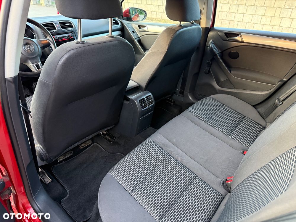 Volkswagen Golf 1.6 TDI BlueMot Comfortline - 16