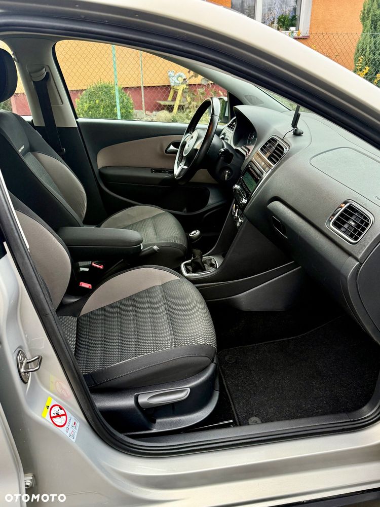 Volkswagen Polo Cross - 11