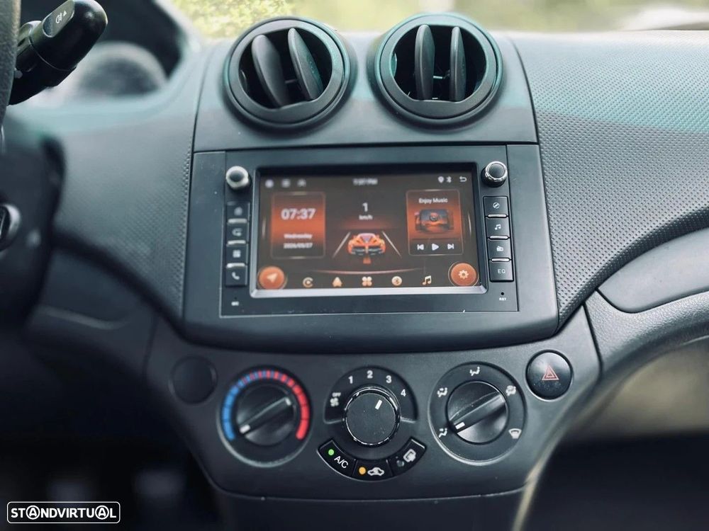 Chevrolet Aveo 1.2 LS - 12