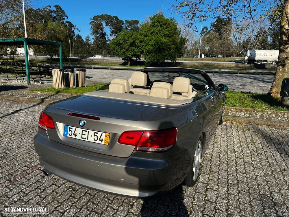 BMW 320 i Cabrio Auto - 6