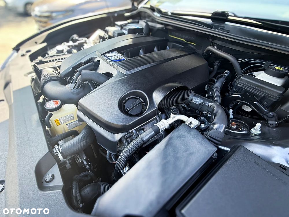 Lexus GS F - 37