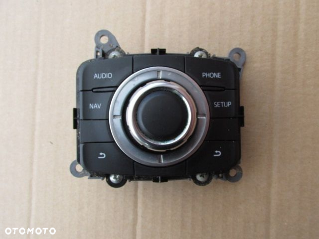 Mazda CX-5 I 12/17 KD7766CMO Panel sterowania nawigacji radia - 2