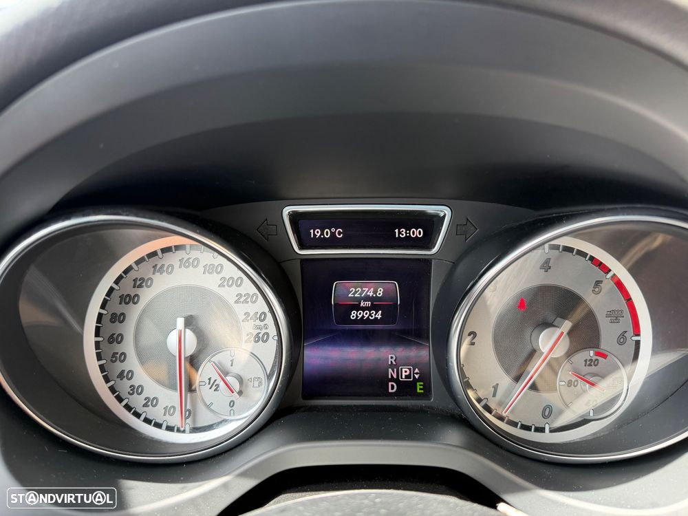 Mercedes-Benz CLA 220 - 27