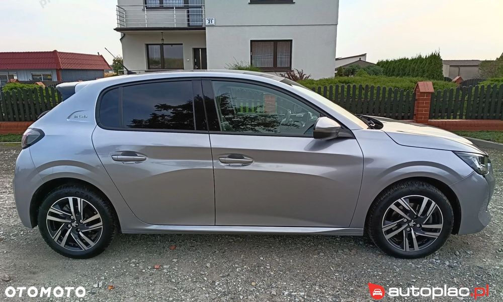 Peugeot 208 - 9