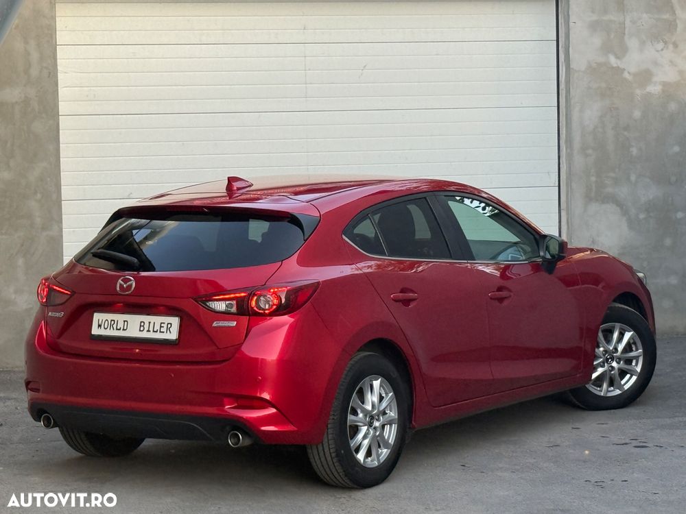 Mazda 3 - 4