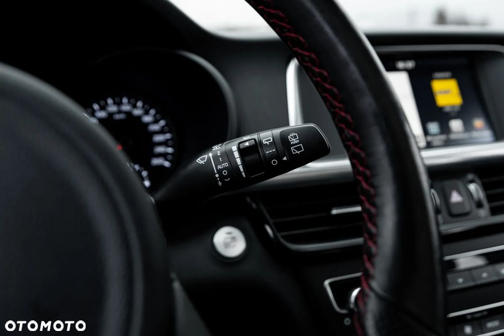 Kia Optima 2.0 T-GDI GT - 28