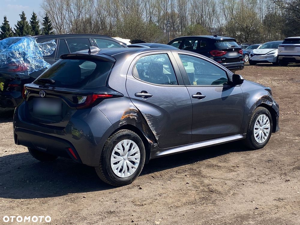 Toyota Yaris 1.5 Active - 8