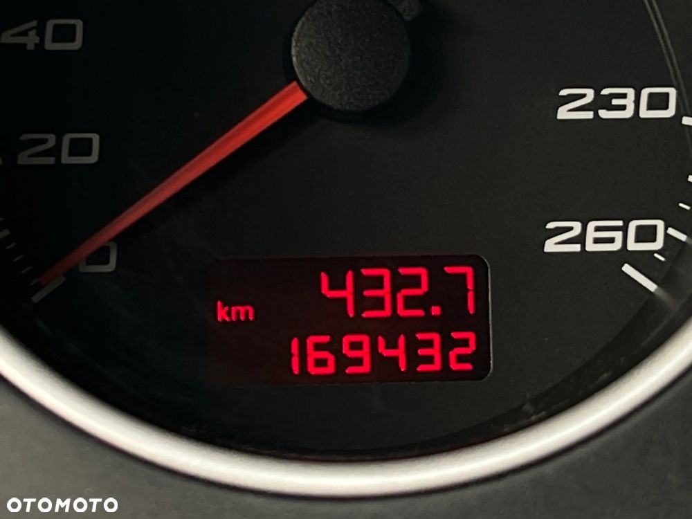 Seat Exeo - 16