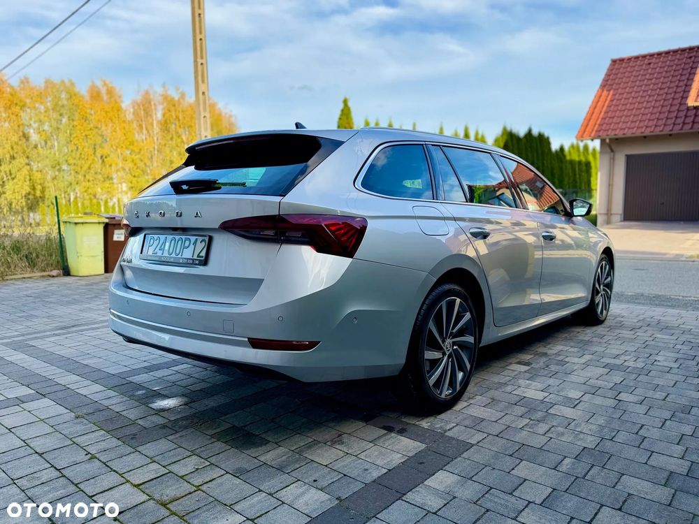 Skoda Octavia 2.0 TDI DSG First Edition - 4