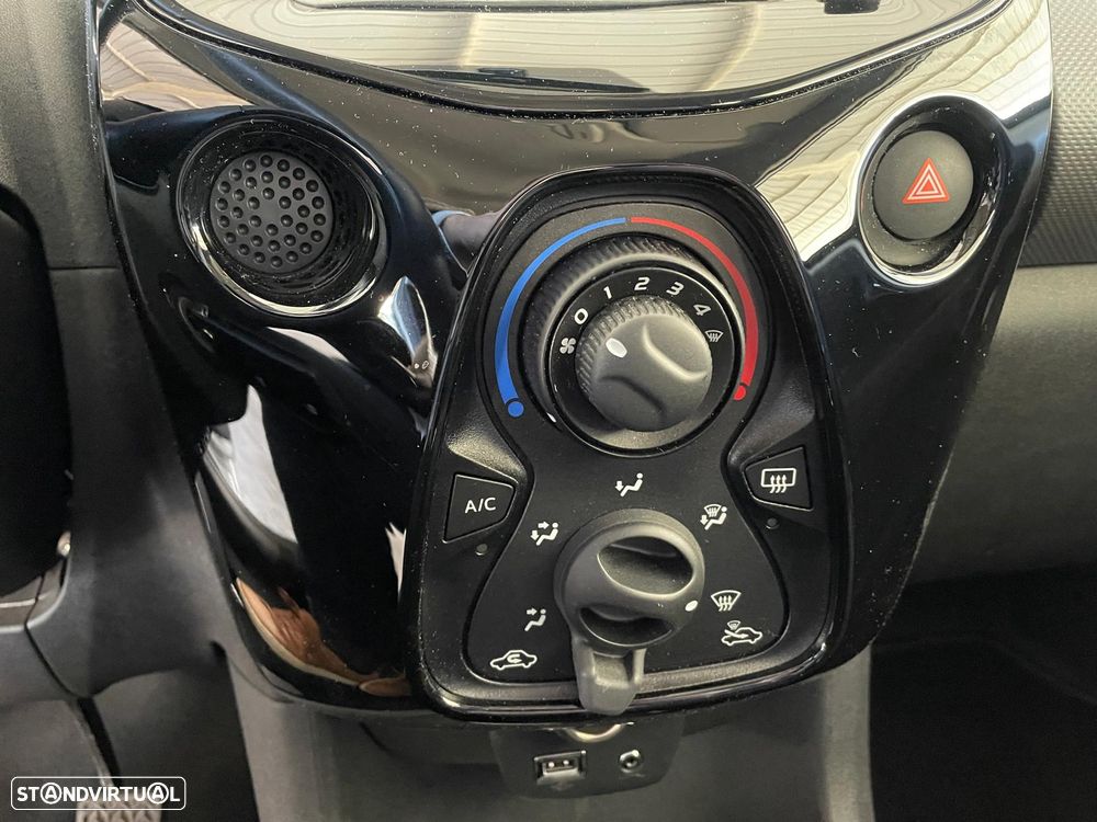 Peugeot 108 1.0 VTI Allure - 14