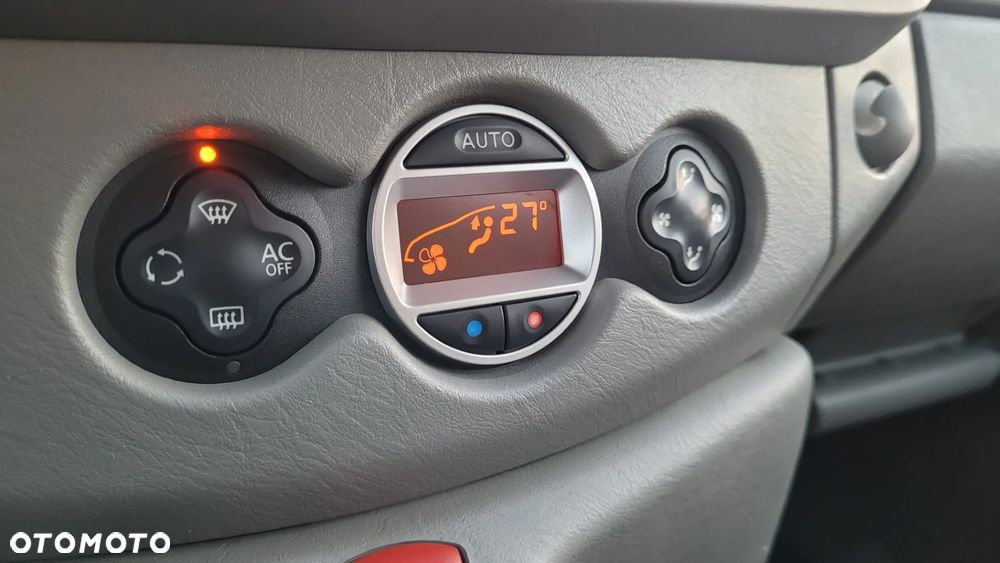 Nissan Primastar dCi 115 L1H1 premium Avantour (8-Si.) - 23