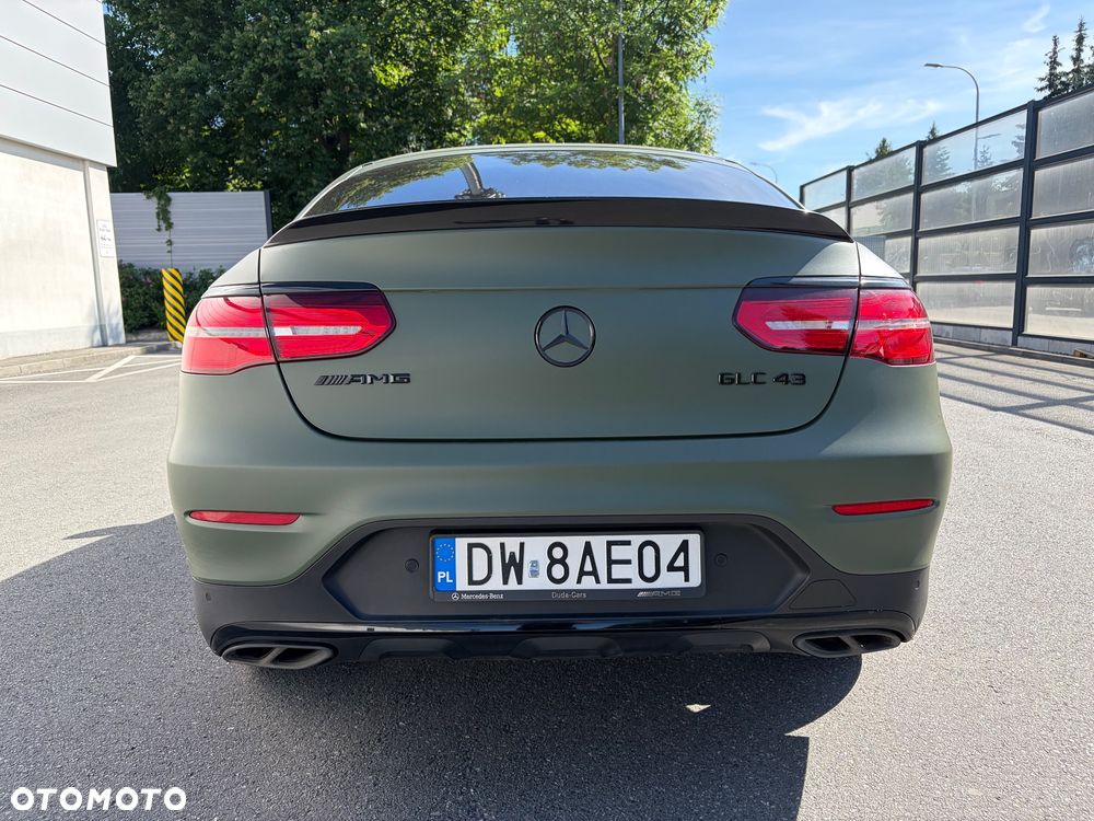 Mercedes-Benz GLC - 9