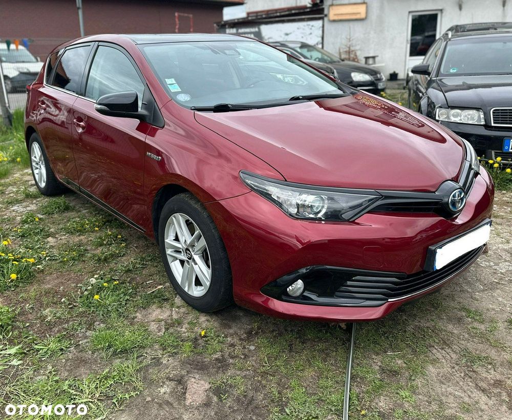 Toyota Auris - 1