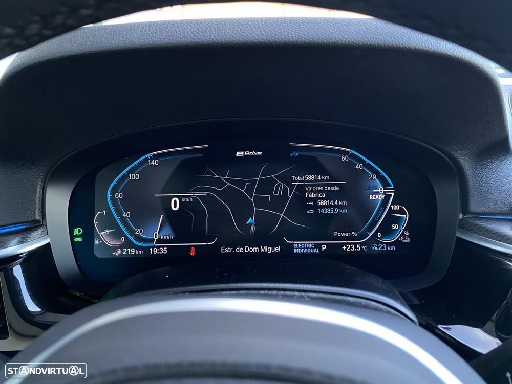 BMW 520 e Pack M - 44