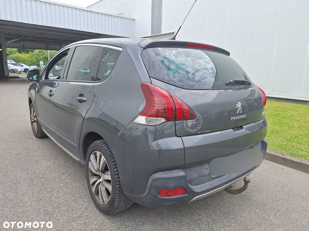 Peugeot 3008 PureTech 130 Stop & Start GPF Allure Pack - 15