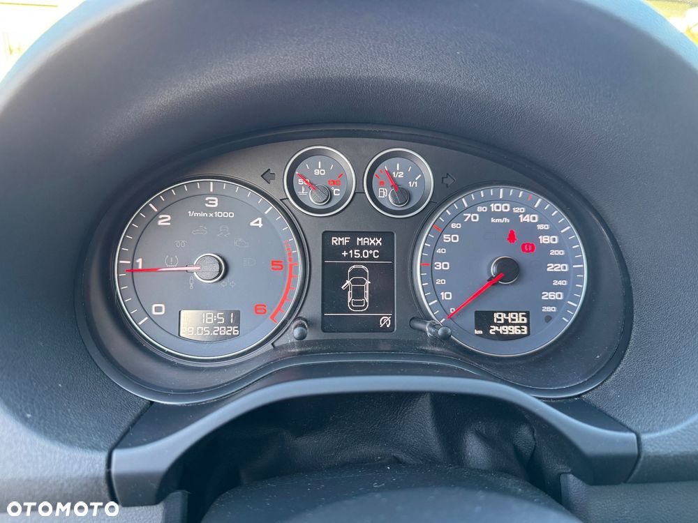 Audi A3 3-drzwiowe 2.0 TDI DPF Ambition - 19