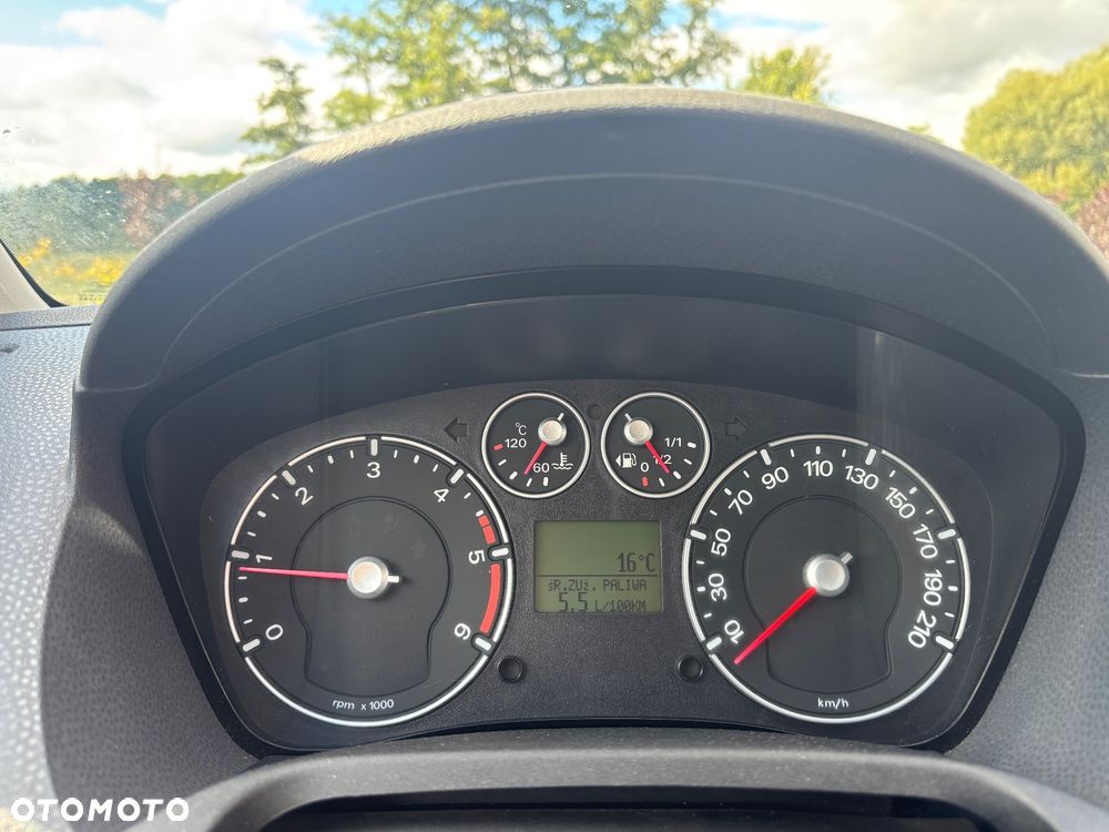 Ford Fiesta 1.4 TDCI - 12