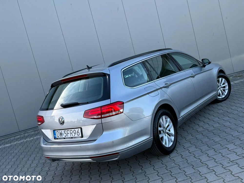 Volkswagen Passat 2.0 TDI BMT Comfortline - 19