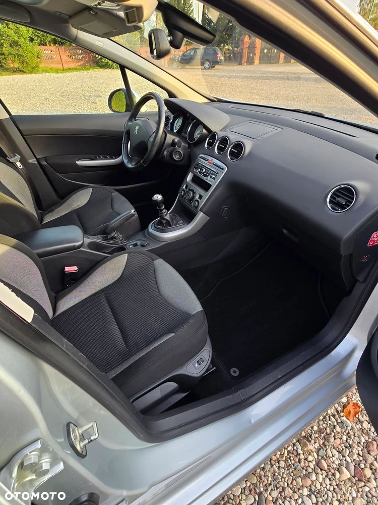 Peugeot 308 - 6